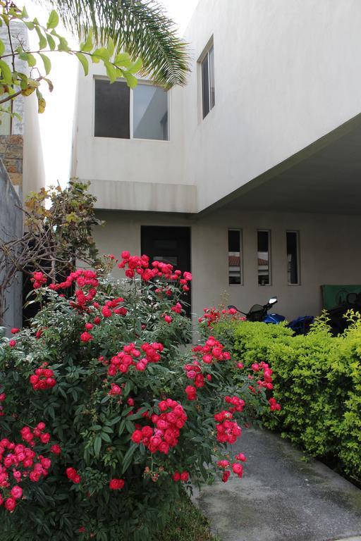 Consulado Suites Monterrey Exterior photo
